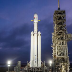 Read more about the article Why SpaceX’s Falcon Heavy Has Had So Few Launches
