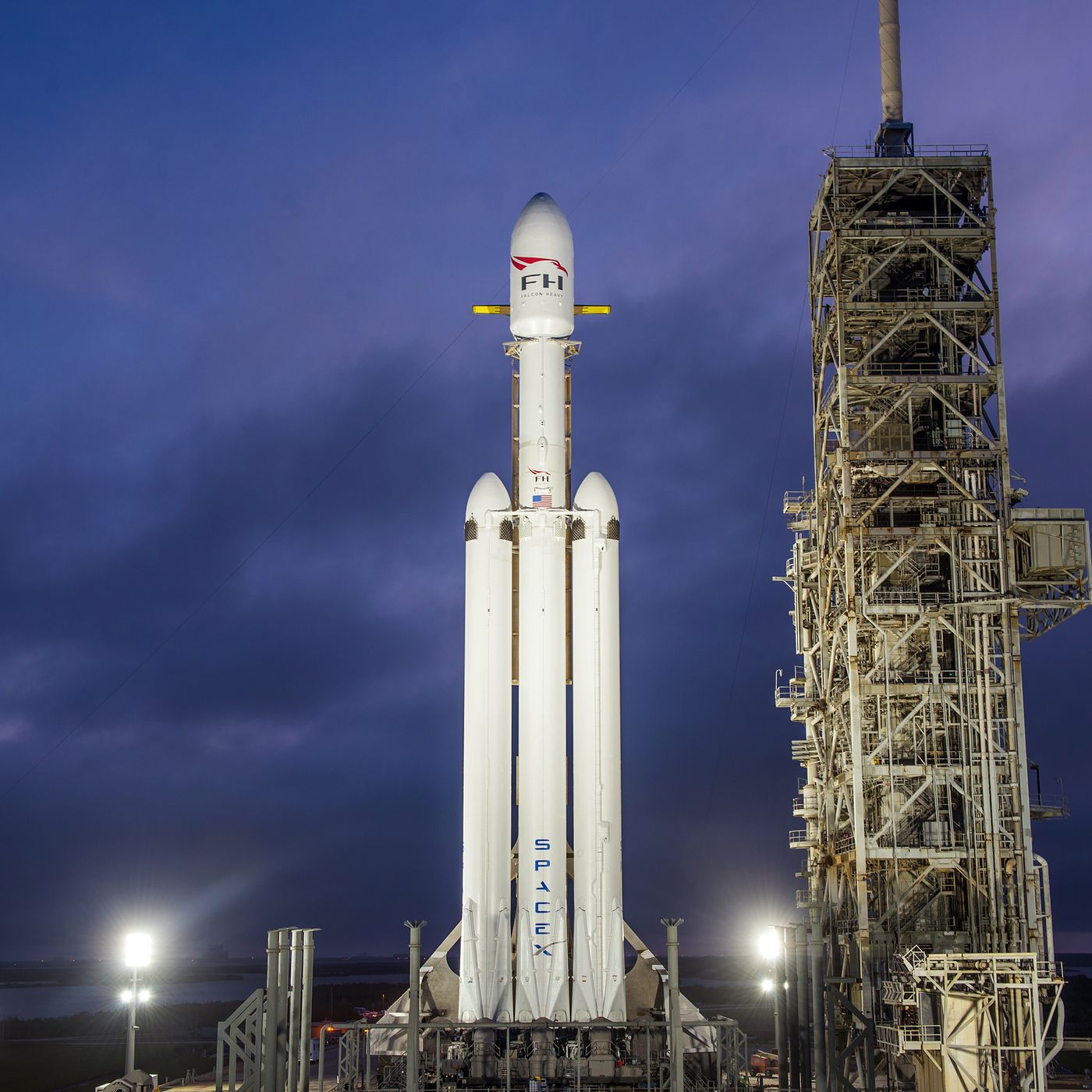 Why SpaceX’s Falcon Heavy Has Had So Few Launches