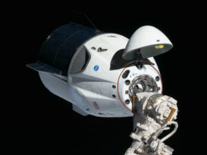 Read more about the article In-Depth Look At SpaceX’s Dragon Spacecraft