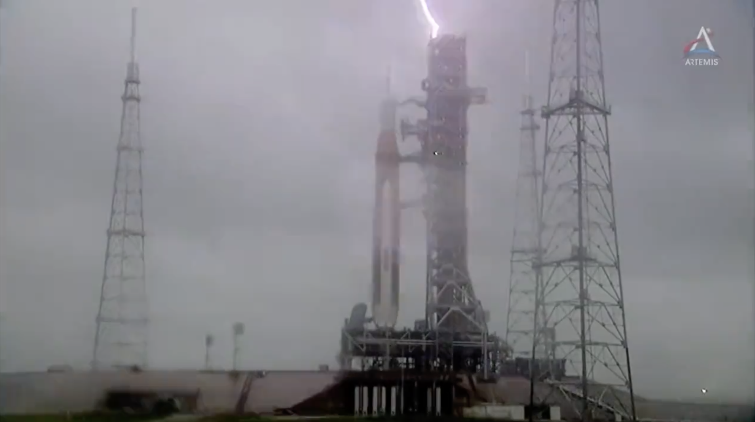 The Space Launch System’s Wet Dress Rehearsal Has Been Hectic